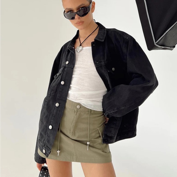 Princess Polly Black Denim Jean Jacket - Picture 4 of 5